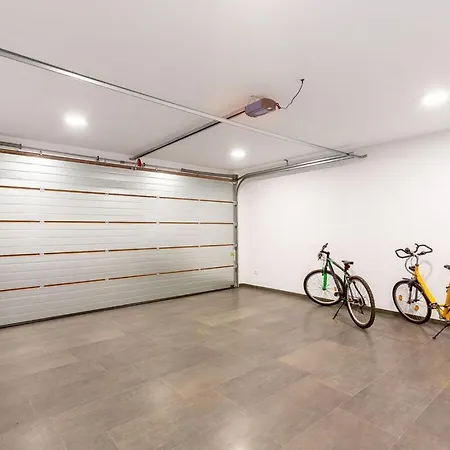 Luna & Pia Comfortable *