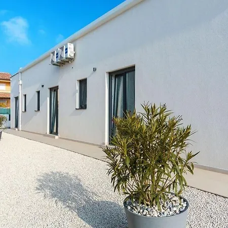 Luna & Pia Comfortable * Pola